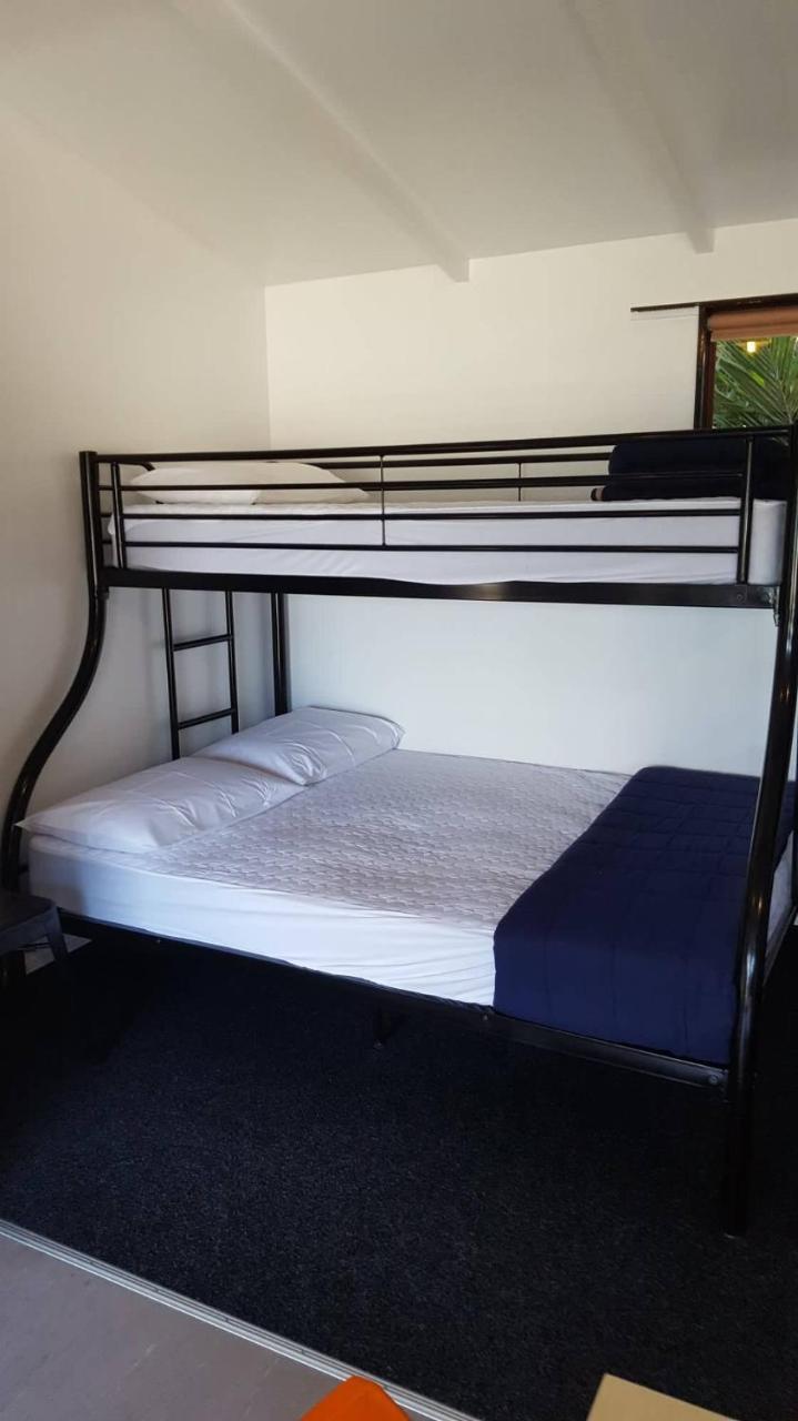 Long Bay Motor Camp Hotel Coromandel ภายนอก รูปภาพ