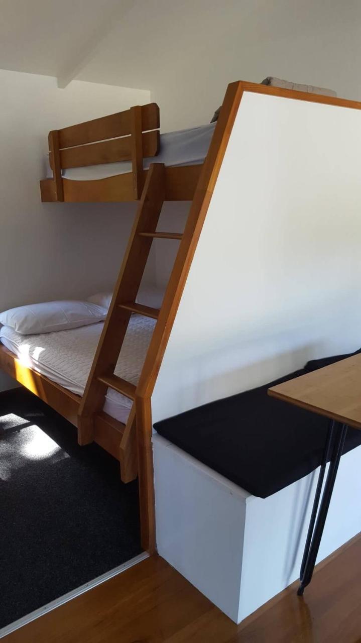 Long Bay Motor Camp Hotel Coromandel ภายนอก รูปภาพ